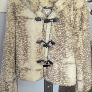 Forever 21 Women's Tan Faux Fur Coat